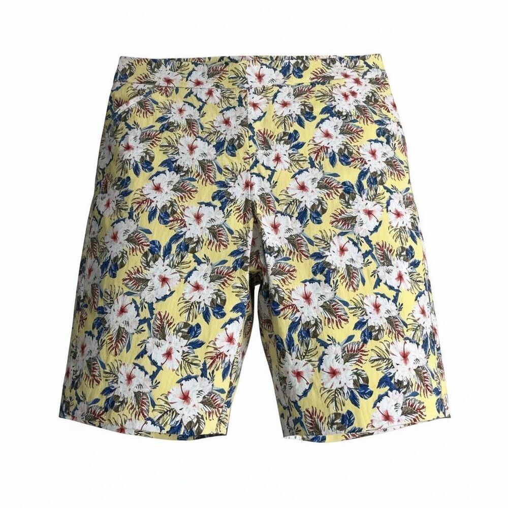 Coral Bay Woman Yellow Floral Bermuda Shorts Plus Size 18W Stretch Pullover